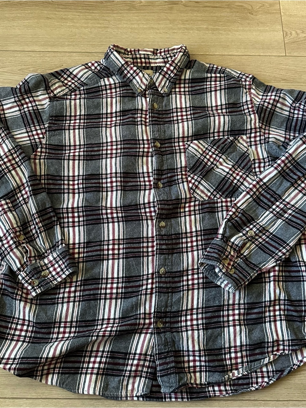 Woolrich Plaid Flannel Shirt Mens 2XL Gray Red Cotton Outdoor Heritage Casual